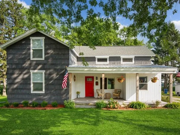 171 Hinchman Rd, Baroda, MI 49101