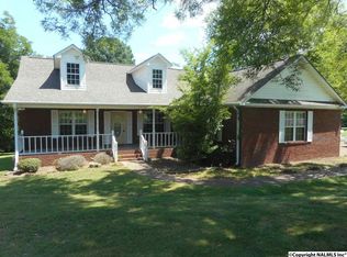 295 12th Ave NE, Arab, AL 35016
