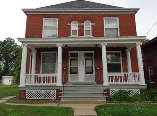 321 N Church St, Belleville, IL 62220