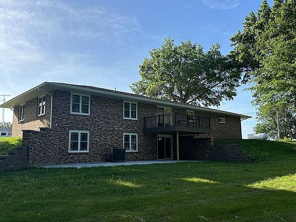 5th image of 3025 189th St