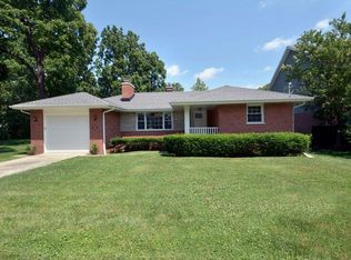 1222 E Kensington Rd, Arlington Heights, IL 60004