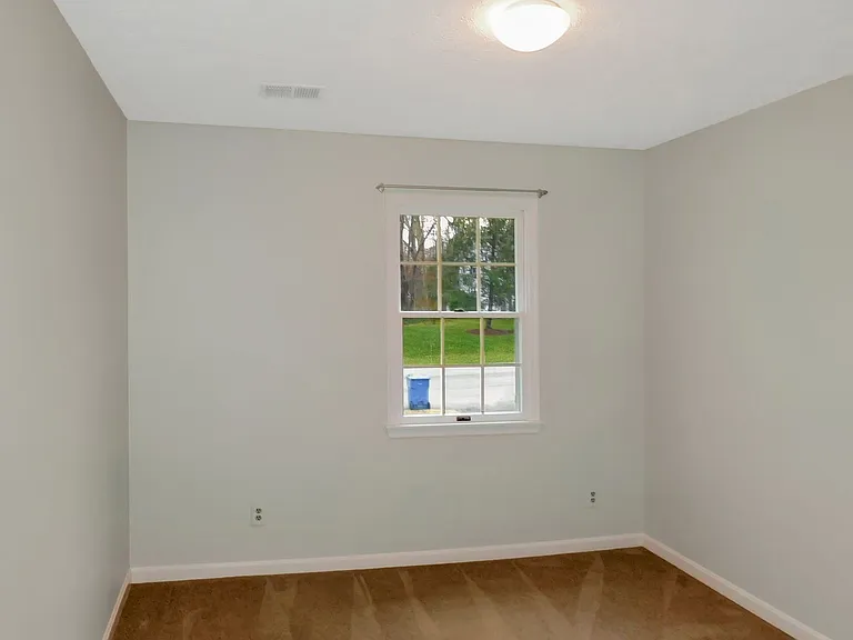1332 Redwood Cir — Photo 17