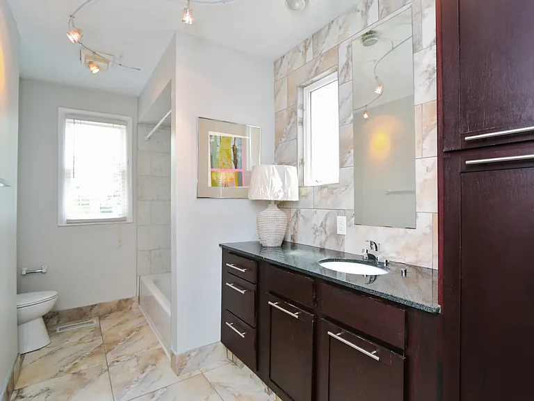 1264 Jaeger St — Photo 31