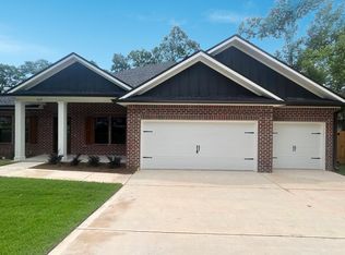 1549 Cat Mar Rd, Niceville, FL 32578