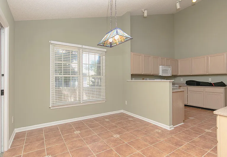 4003 Ellisfield Dr — Photo 6