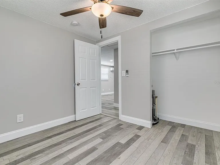 13496 W Rena Dr — Photo 11