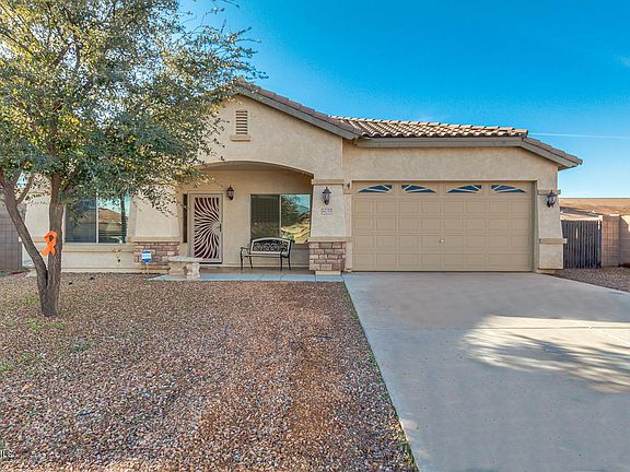 2nd image of 44255 W High Desert Trl