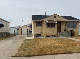 3014 Avenue E, Scottsbluff, NE 69361