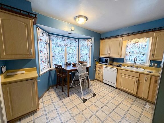 5th image of 6615 N 42nd STREET