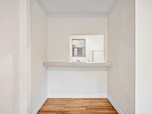 4th image of 3822 26th St APT 101