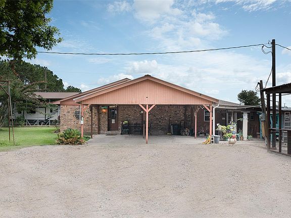 2nd image of 12006 Mueck Rd