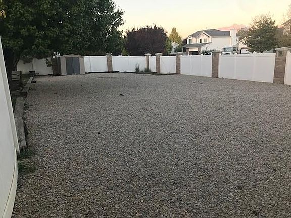 5th image of 12072 S Janice Dr