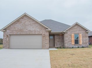 2012 Walnut Valley, Paragould, AR 72450