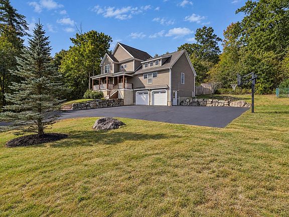 4th image of 95 Hooksett Road