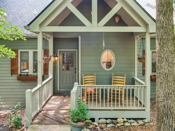 121 Laughing Fox Knl, Jasper, GA 30143