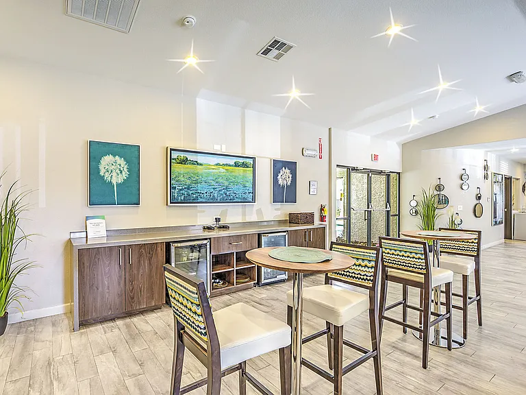 The Grove — Photo 6