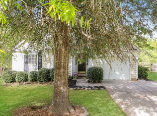 8420 Hornwood Ct, Charlotte, NC 28215