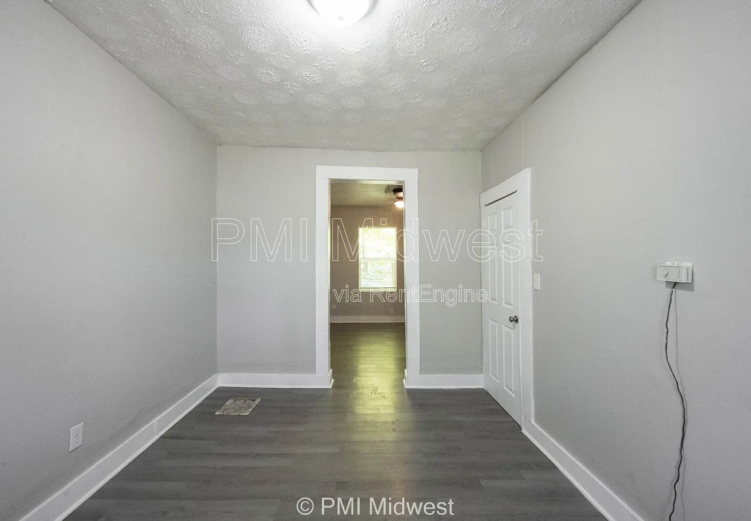 4 bed, 2.0 bath, 1830 sqft, $1,299 — Photo 4