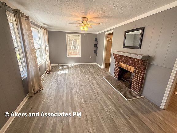 4th image of 104 Jackson Rd