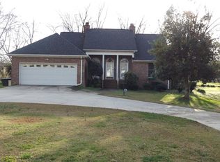 247 W Gibson St, Hartwell, GA 30643