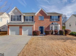 3951 Oak Crossing Dr, Suwanee, GA