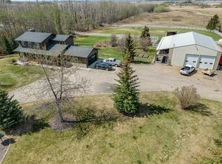 38444 E Range Road 270, Red Deer County, AB T4E 1C5