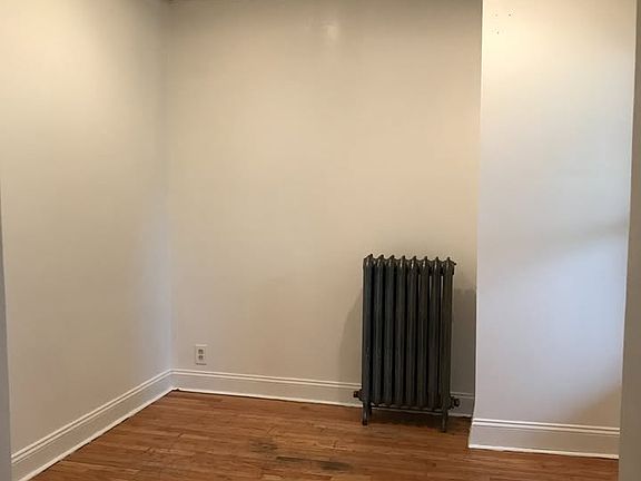 5th image of 2007 Broadway St #2