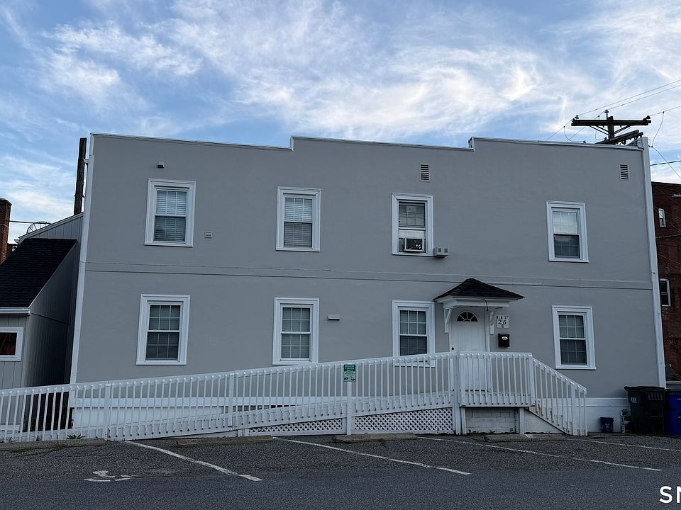 1st image of 26 Elm St #C