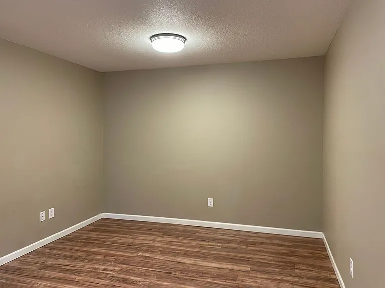 2641 NE 130th Ct — Photo 22