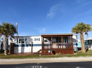 104-B W Davis Blvd, Atlantic Beach, NC 28512