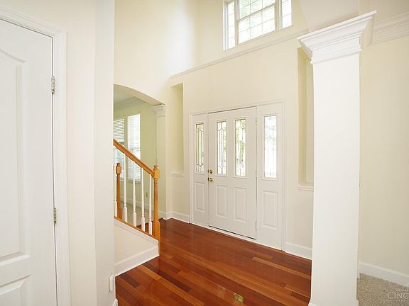 3rd image of 4937 Sandalwood Ct