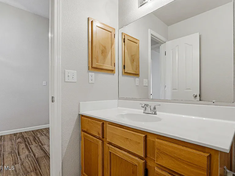 12928 Alfredo Apodaca — Photo 25