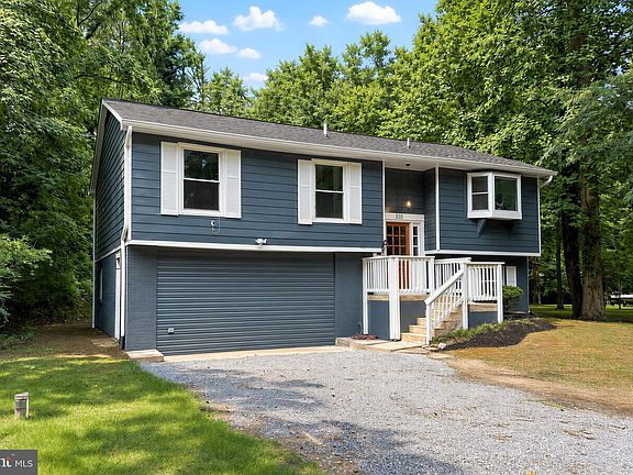 4th image of 329 Chestnut Dr