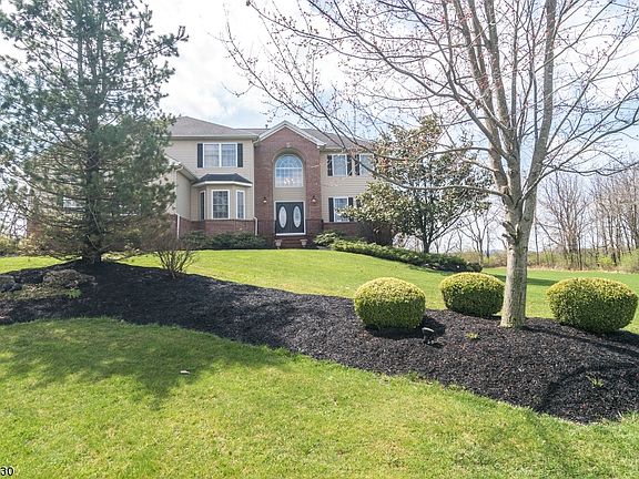 2nd image of 300 Emeline Way