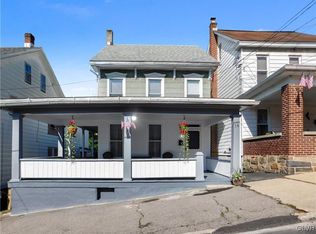 18 Market St, Pottsville, PA 18252