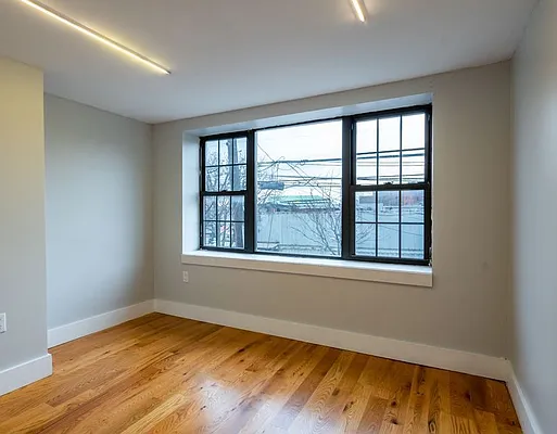 Rented by Nooklyn NYC LLC | media 31