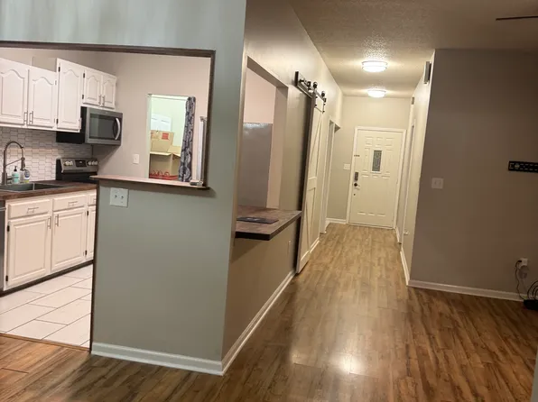 1005 Southwood Dr APT 6, Murray, KY 42071
