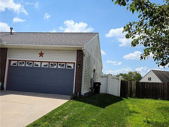 4th image of 403 Campeche Ct