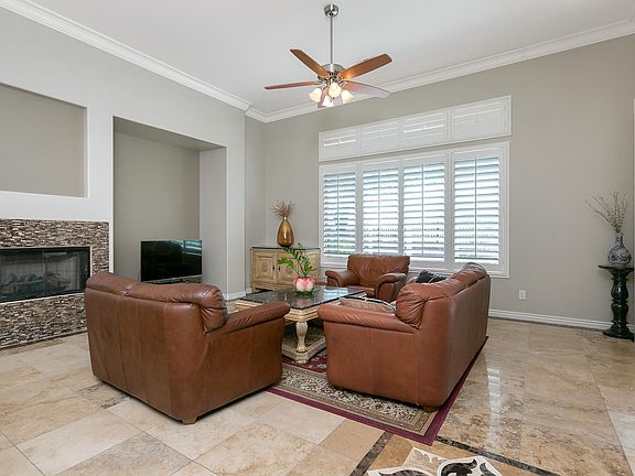 4th image of 2421 W Shinnecock Ct
