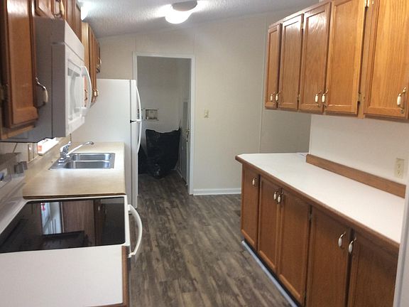 3rd image of 1271 Cox Ln