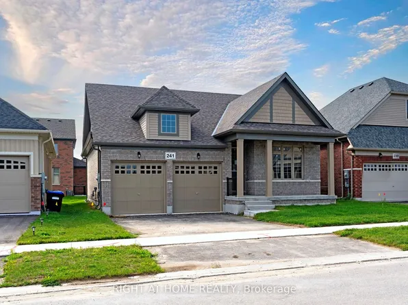 241 Wilcox Dr, Clearview, ON L0M 1S0