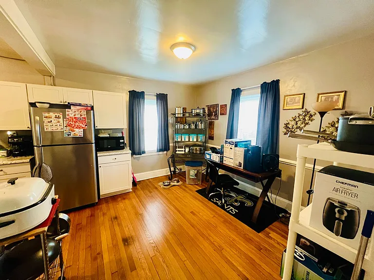 4066 Walmsley Blvd — Photo 17