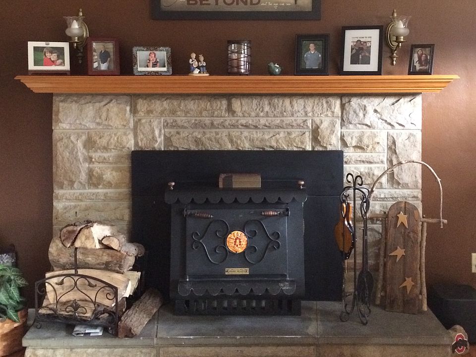 Wood Burning Fireplace 