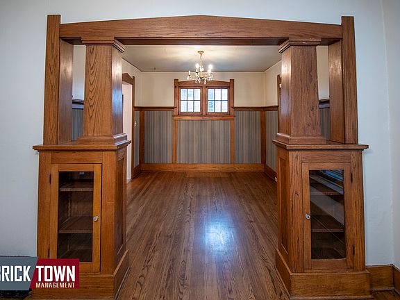 2nd image of 3008 Dewey Ave #3008