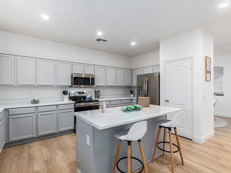 5260 E Hopi Ave — Photo 8