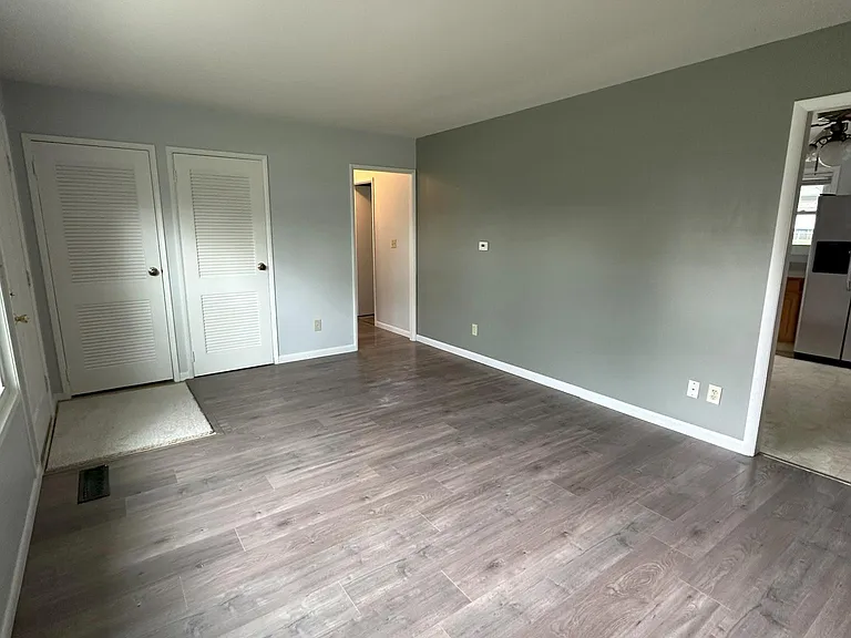 7385 Lebanon Ave — Photo 6