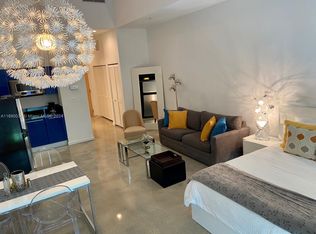 253 NE 2nd St APT 312, Miami, FL 33132