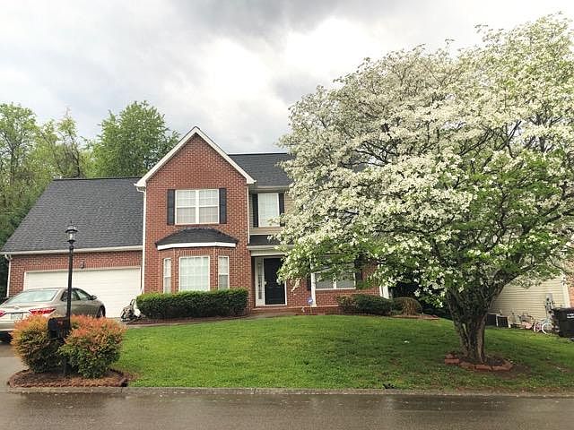 1st image of 10851 Parkgate Ln