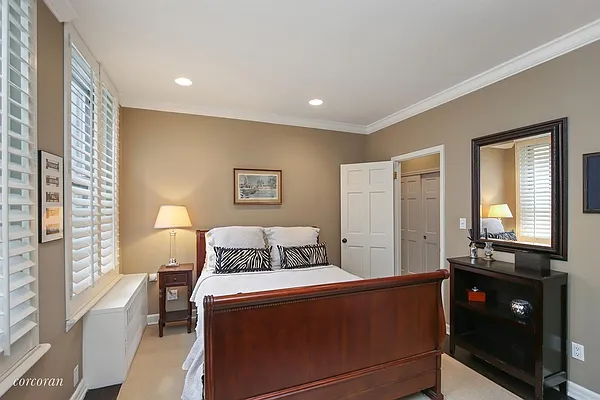 Sold by Corcoran | media 10