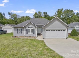 1653 Red Bird Cir SE, Concord, NC 28025